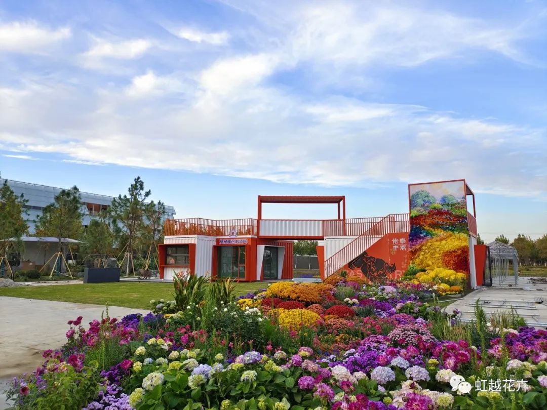 我們?cè)跒蹑?zhèn)帶來了一場(chǎng)花花盛宴，華美絢麗如秋日油畫！